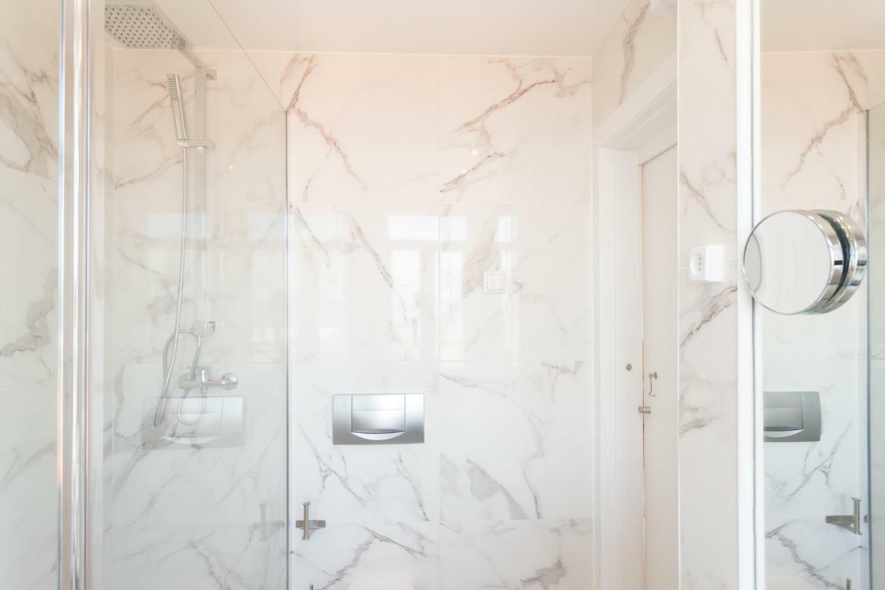 Alfama Vintage Studio Apartment W/ Riverview - By Lu Holidays ลิสบอน ภายนอก รูปภาพ