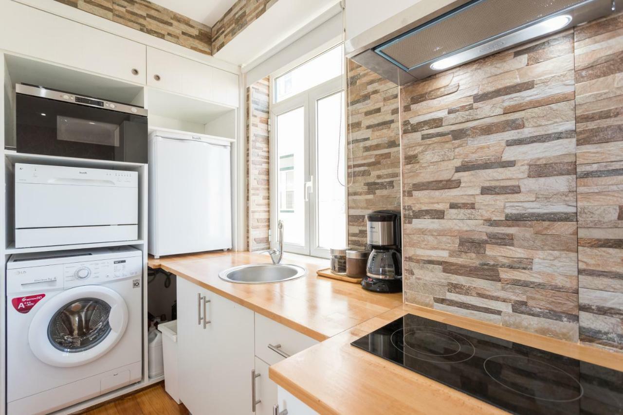 Alfama Vintage Studio Apartment W/ Riverview - By Lu Holidays ลิสบอน ภายนอก รูปภาพ